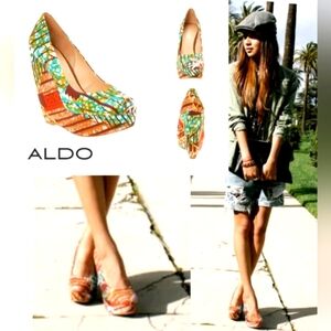 ALDO light weight batik wedge